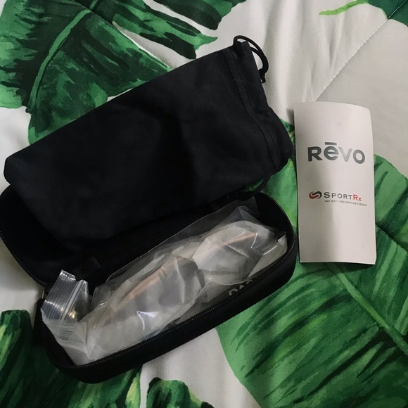 Revo Relay Rose Gold Sunglasses - Picture 2 of 6